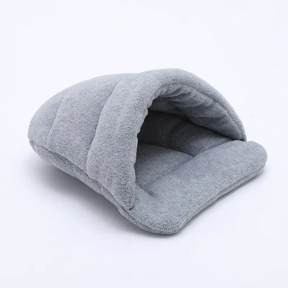 Cute Pet Slippers Nest for Small Animals (All Seasons)